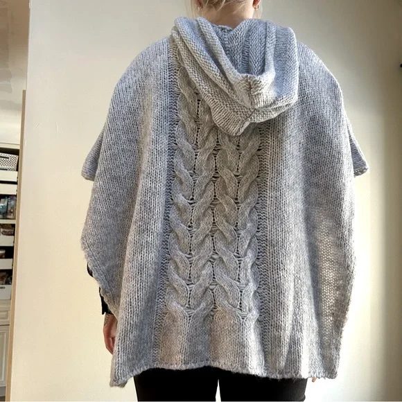 Cocogio ~new~Chunky Lightweight Cable Knit Hoodie Poncho - Picture 4 of 12